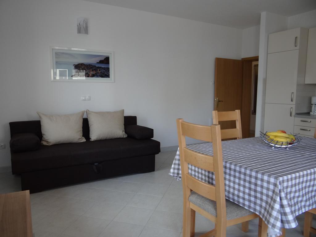 Vila Lola Apartmani Trogir Eksteriør billede