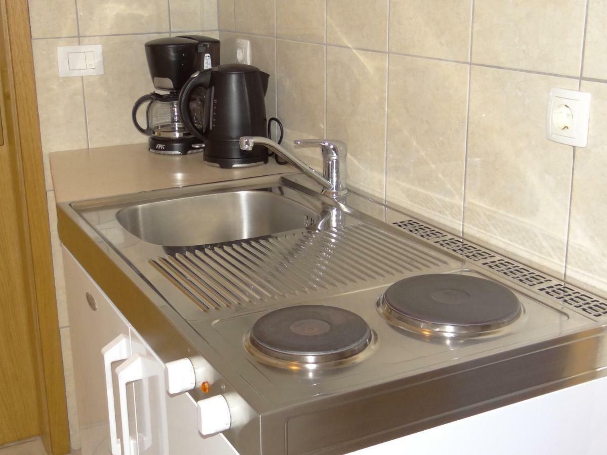Vila Lola Apartmani Trogir Eksteriør billede